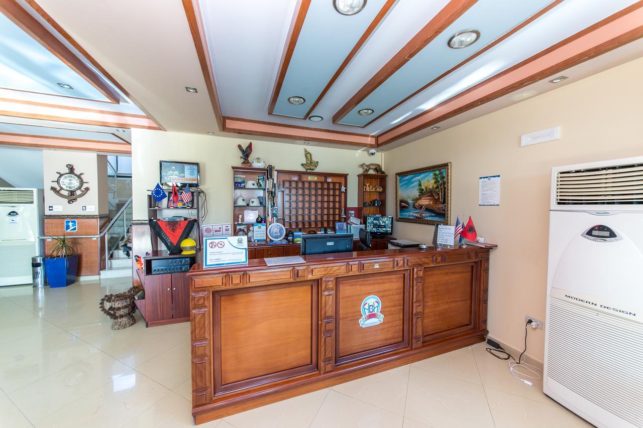 Bahamas 4* Sarandë