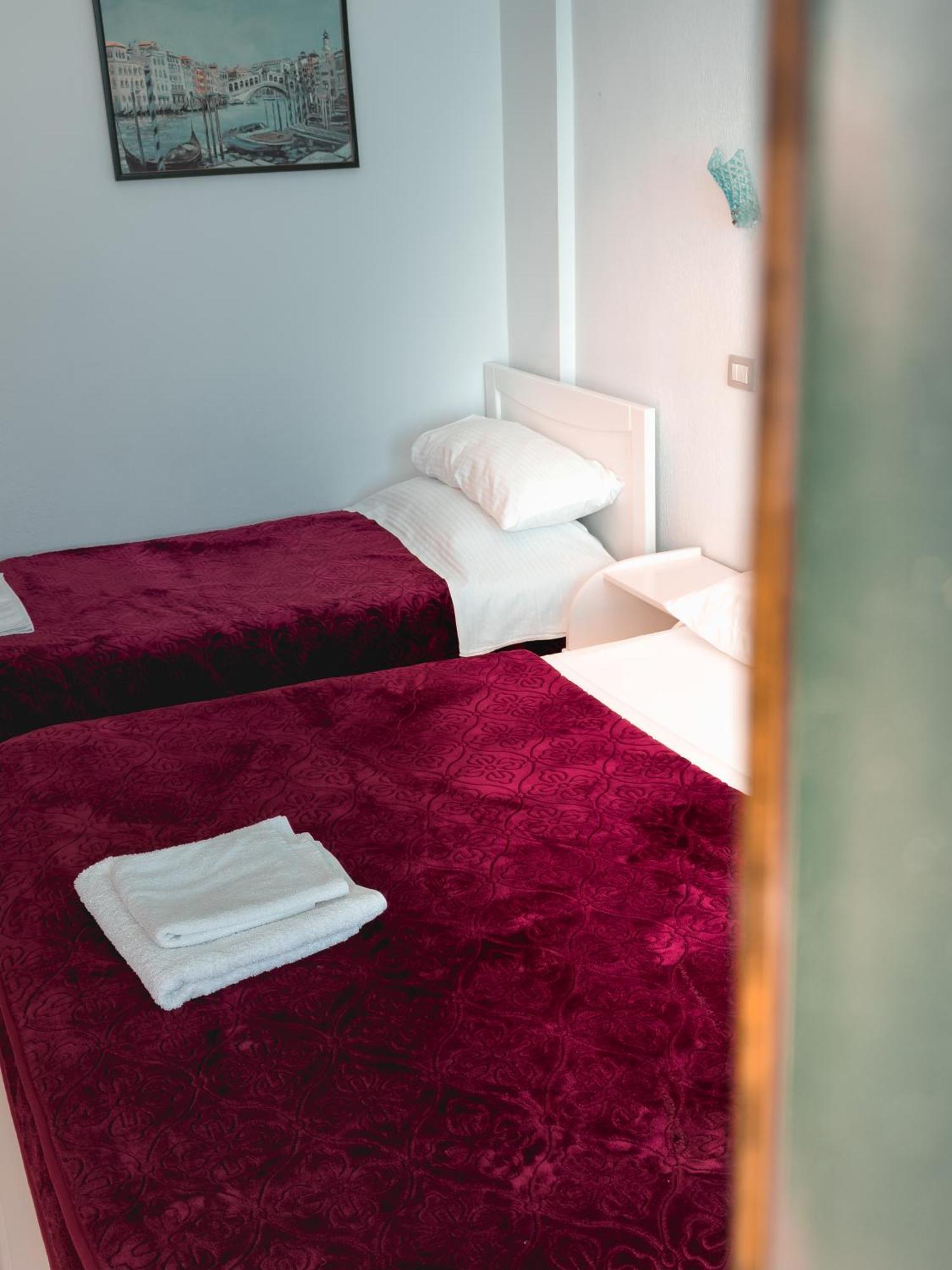 Hotel Bahamas Sarandë