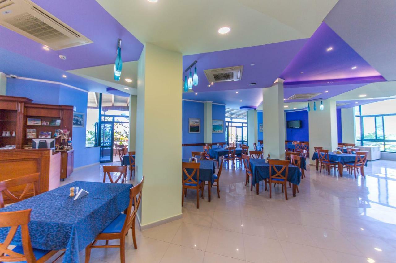 Hotel Bahamas